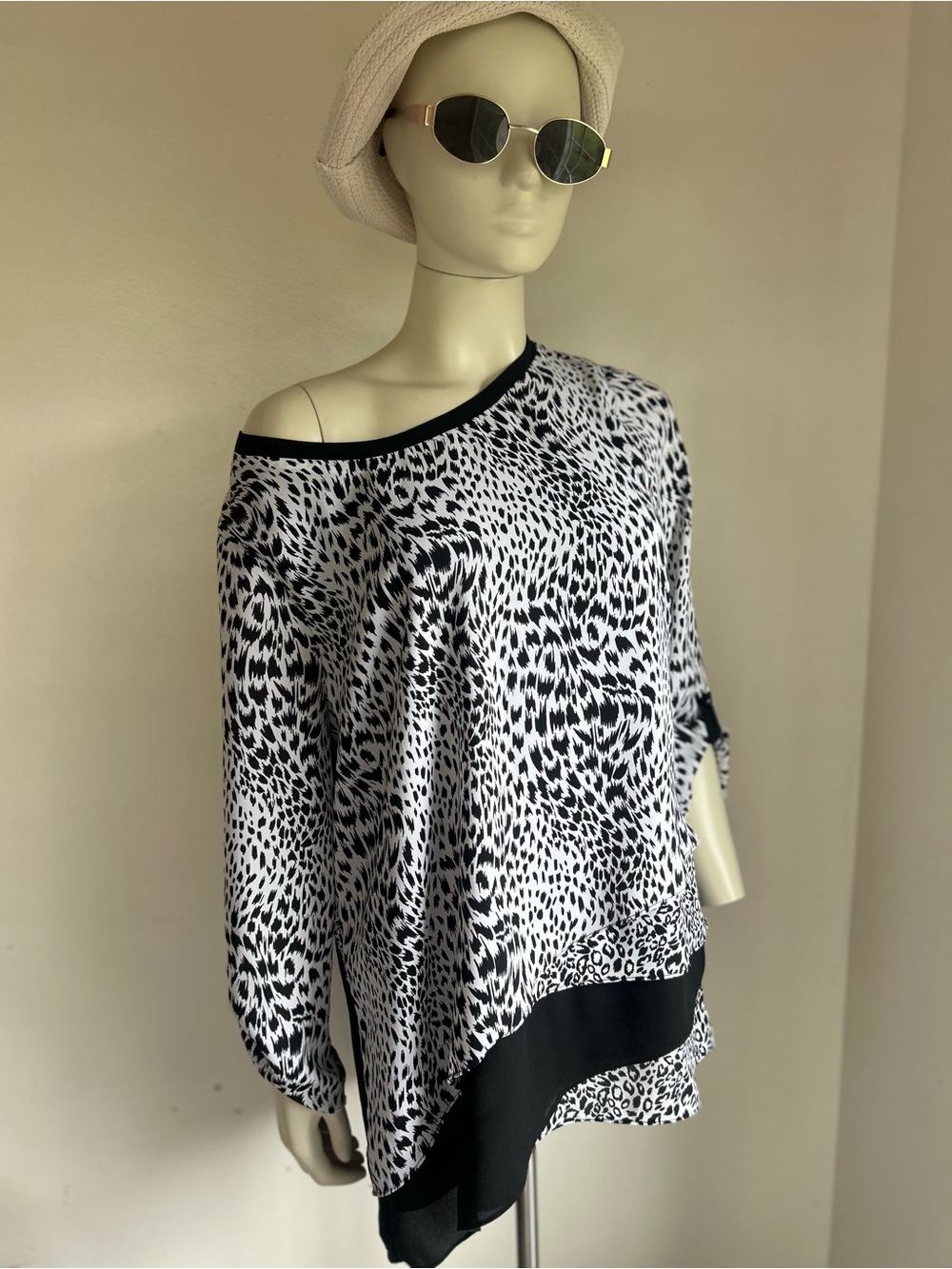 christopher & banks M Black & White Animal Print Off-Shoulder Top